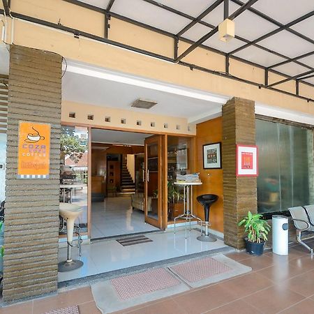 Sky Hotel Buah Batu 1 Bandung Exteriér fotografie